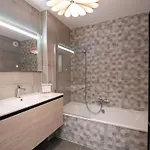 Bel Moderne Avec Sauna Et Parking A - Fr-1-343-246 샤모니