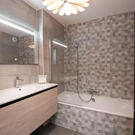 Bel Moderne Avec Sauna Et Parking A - Fr-1-343-246 샤모니